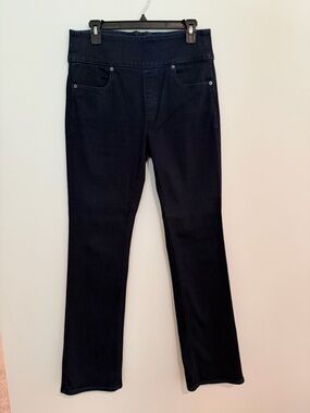 *LIKE NEW* SPANX Signature Waist Slim Boot Dark Wash Jeans